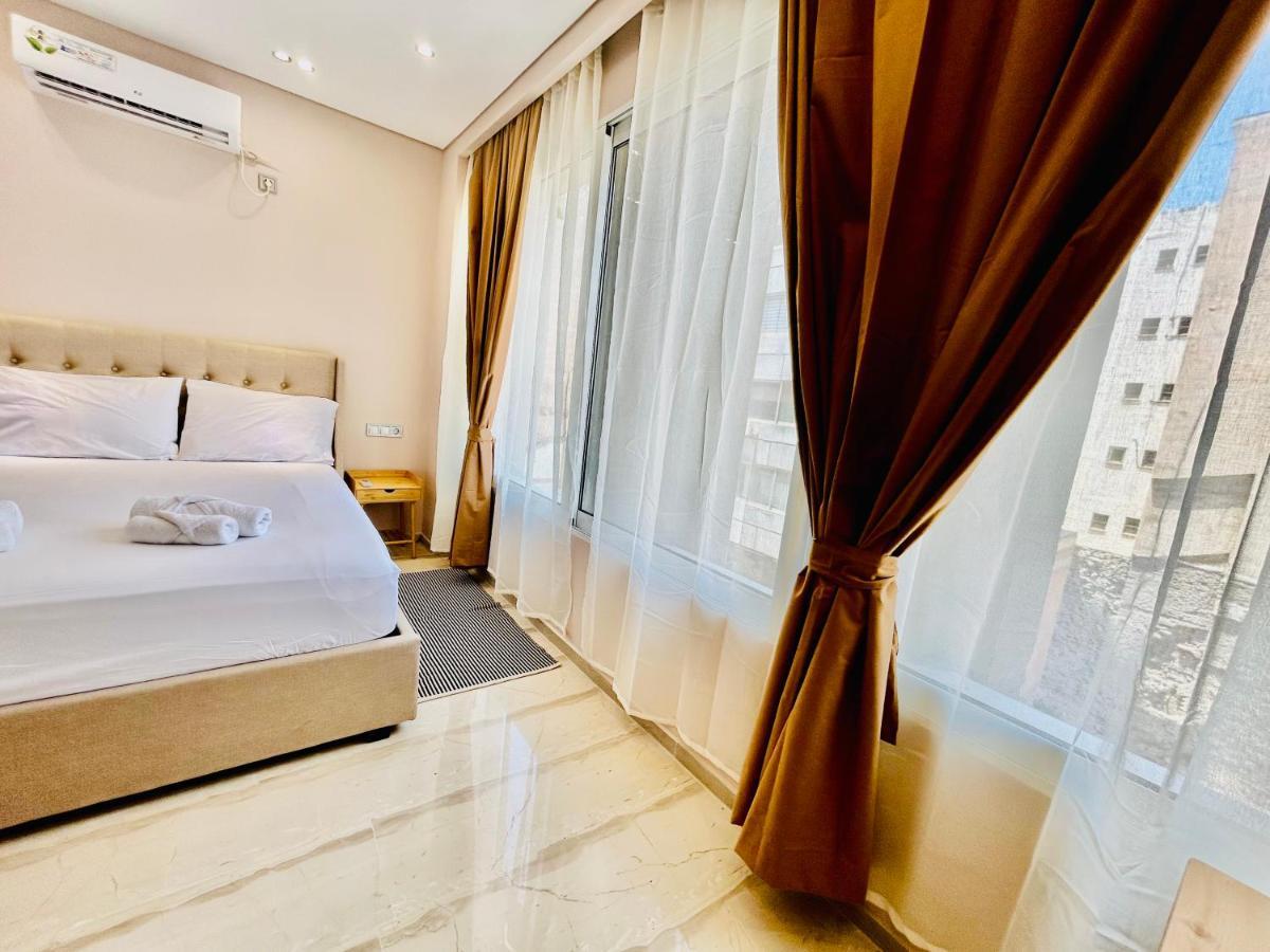 Port Twins Suites No1 Piraeus Luaran gambar