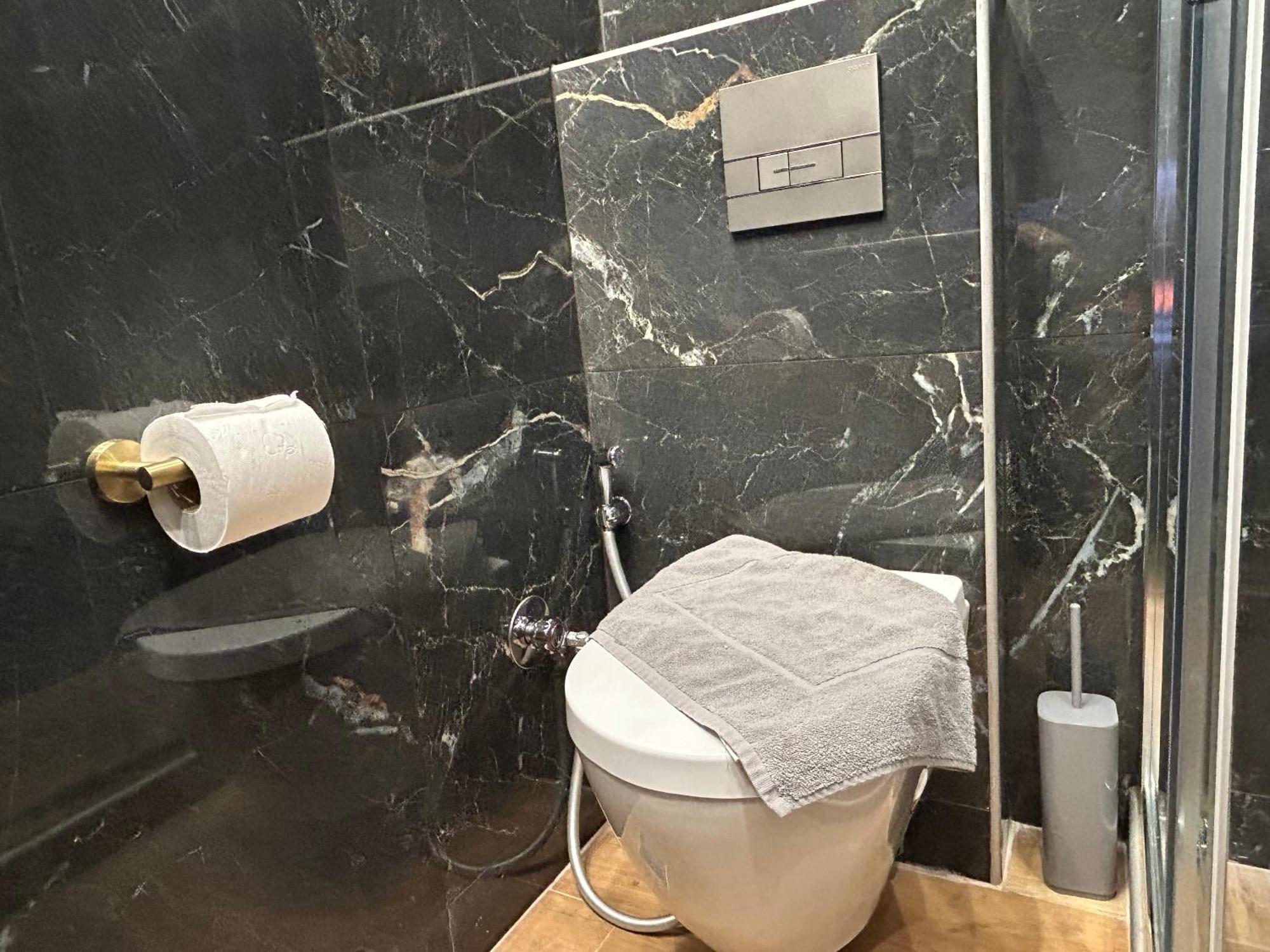 Port Twins Suites No1 Piraeus Luaran gambar